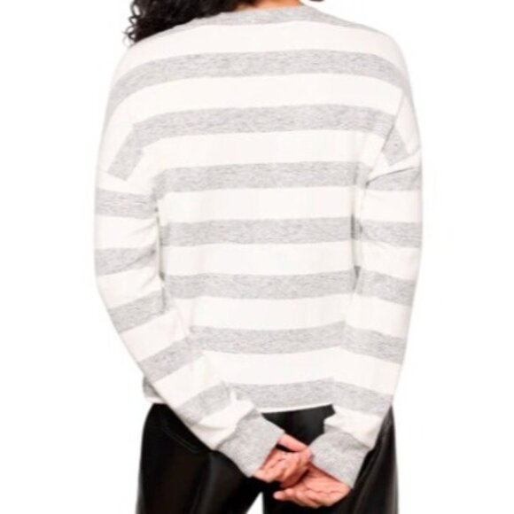 Evereve Women's XL Rayon Blend Pullover Sweater Gray/White Striped Crew Neck - Picture 2 of 13